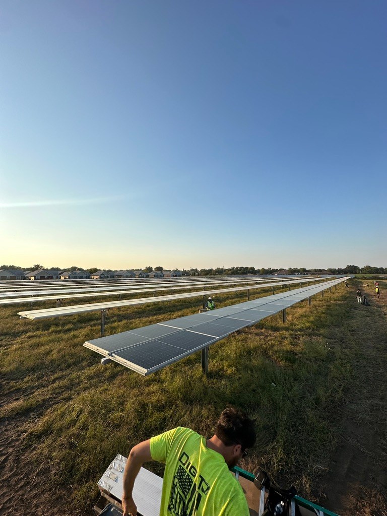 Crew installing modules across the Havana CDCS array